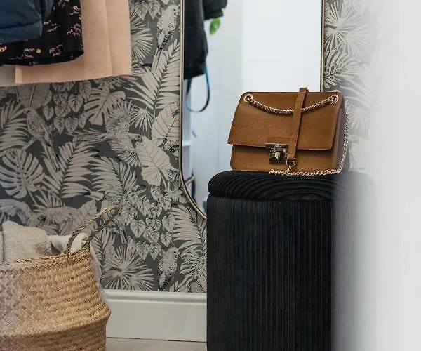 Appartamento La Polveriera, Eleganti E Luminosi Vicino Al Colosseo Roma