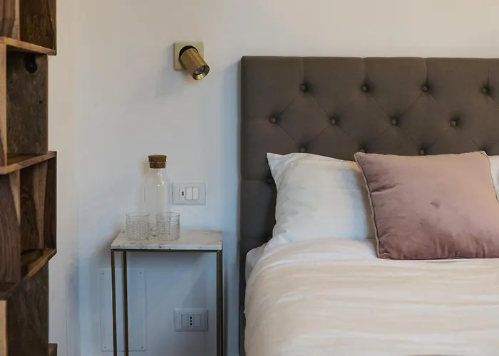 La Polveriera, Eleganti E Luminosi Vicino Al Colosseo Appartamento Roma