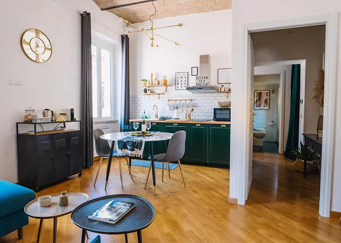 Appartamento La Polveriera, Eleganti E Luminosi Vicino Al Colosseo Roma