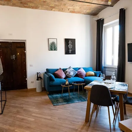 La Polveriera, Eleganti E Luminosi Vicino Al Colosseo Apartament