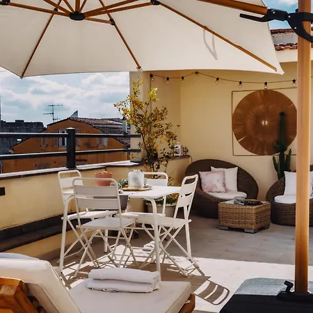 Apartament La Polveriera, Eleganti E Luminosi Vicino Al Colosseo *
